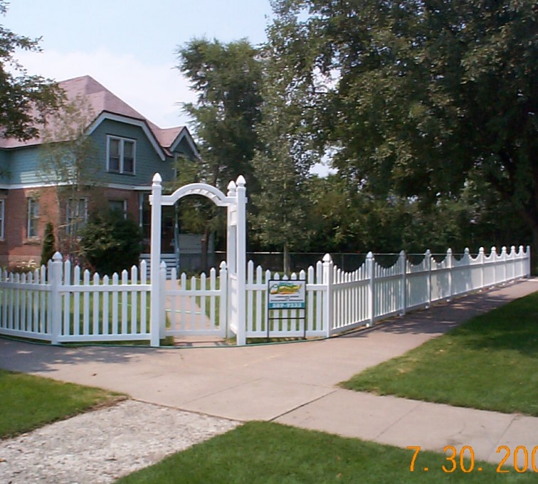 AFC Grand Island - Specialty Product Fencing, 505 Arbor