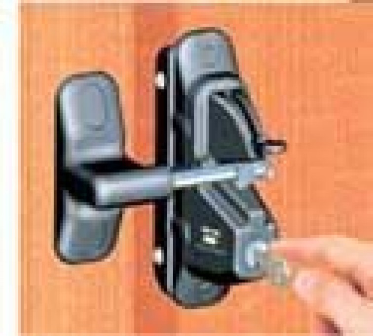 Columbus - Accessories, Lokk Latch Pro-Wood and Metal Fence